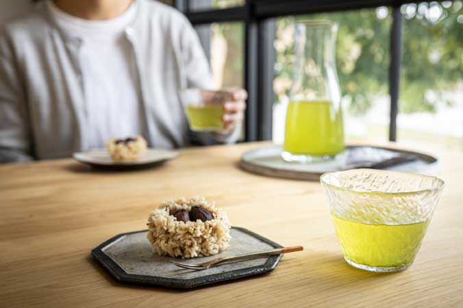 初雪［10月］ | シリーズ | ハンドメイドガラスの伝統工芸品「津軽