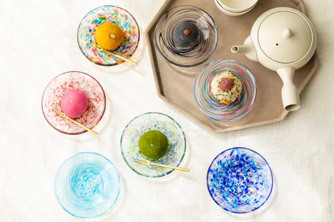色色豆皿［11月］ | シリーズ | ハンドメイドガラスの伝統工芸品「津軽