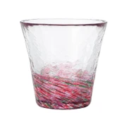 六の色　グラス 花の写真