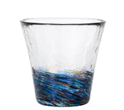 六の色　グラス 夜の写真