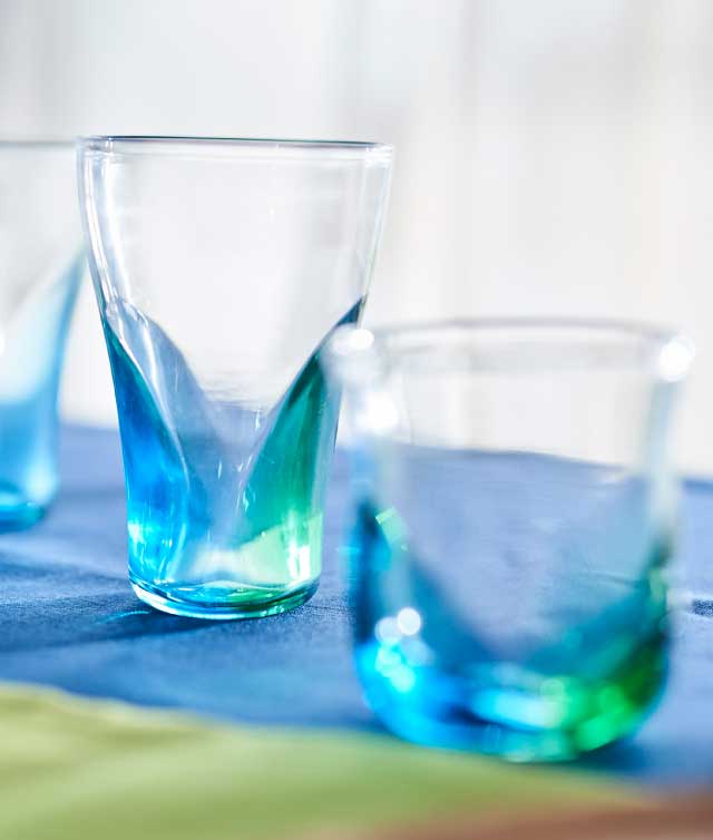 百色の青森 べこもち | ハンドメイドガラスの伝統工芸品「津軽びいどろ」