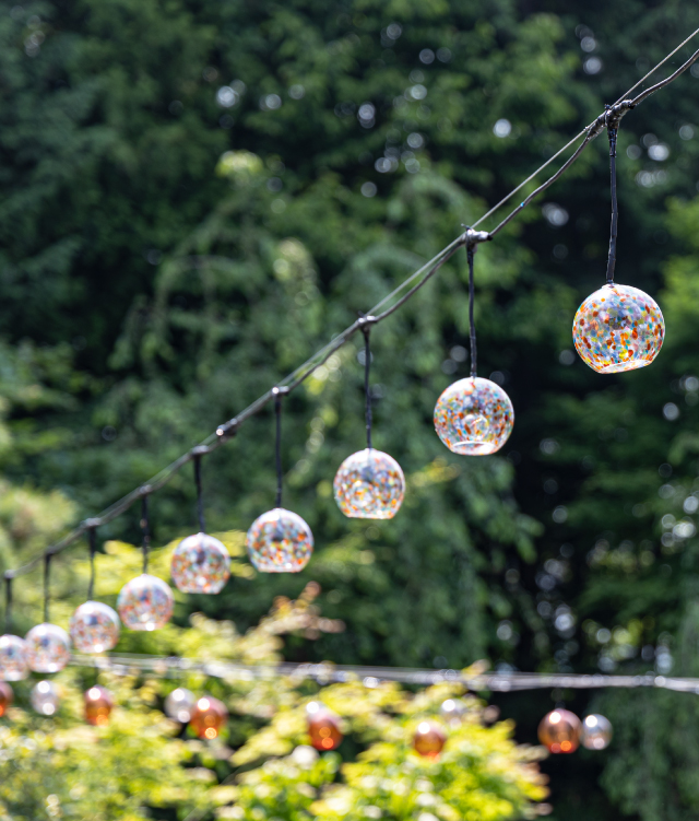 百色の青森 星野リゾート 界 津軽 | ハンドメイドガラスの伝統工芸品